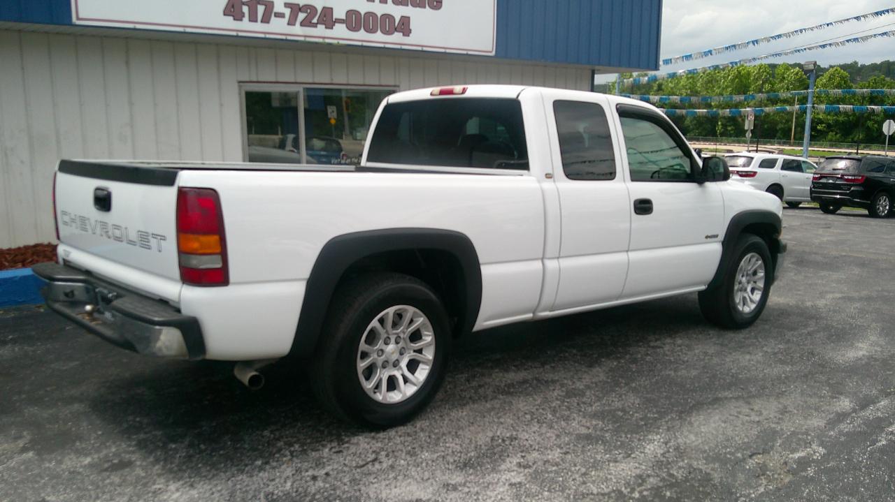chevrolet silverado 1500 2002 2GCEC19W921420681 image chevrolet silverado 1500 2002 2GCEC19W921420681 image